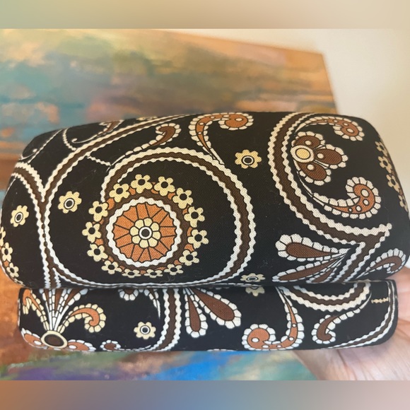 VERA BRADLEY Sunglasses Case - Picture 3 of 6